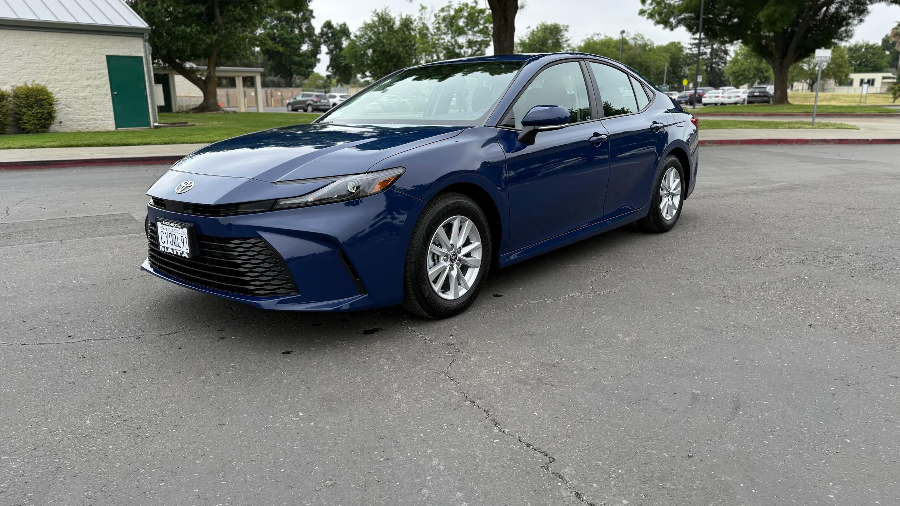 Toyota Camry Hybrid 2025 in Sacramento, CA
