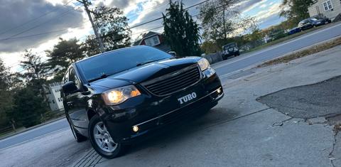 Chrysler Town & Country 2011