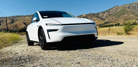 Tesla Model Y 2026