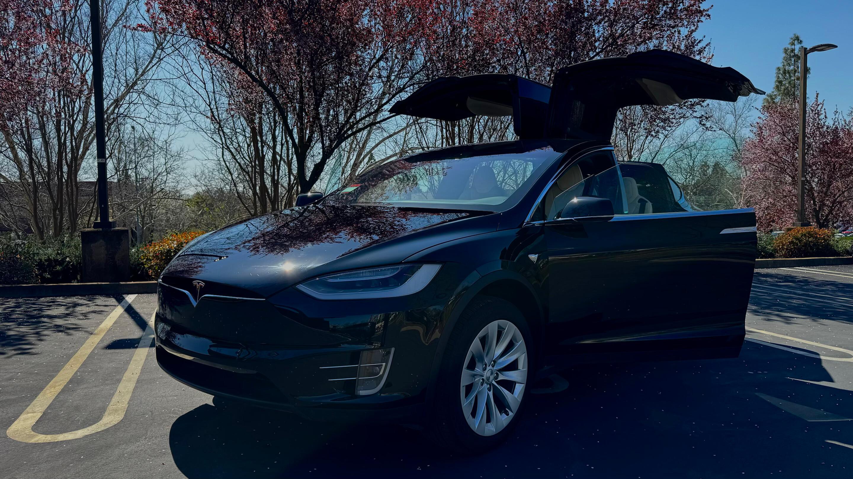 Tesla Model X 2020 in Antelope, CA