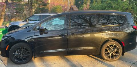Chrysler Pacifica 2022