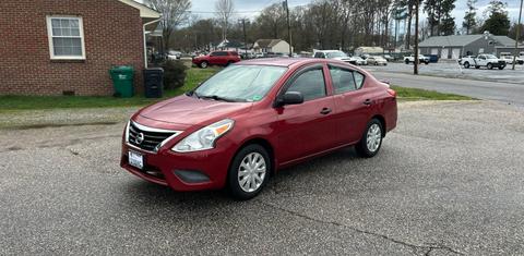 Nissan Versa 2015