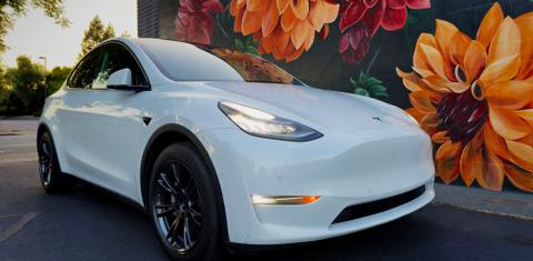 Tesla Model Y 2021