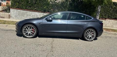 Tesla Model 3 2019