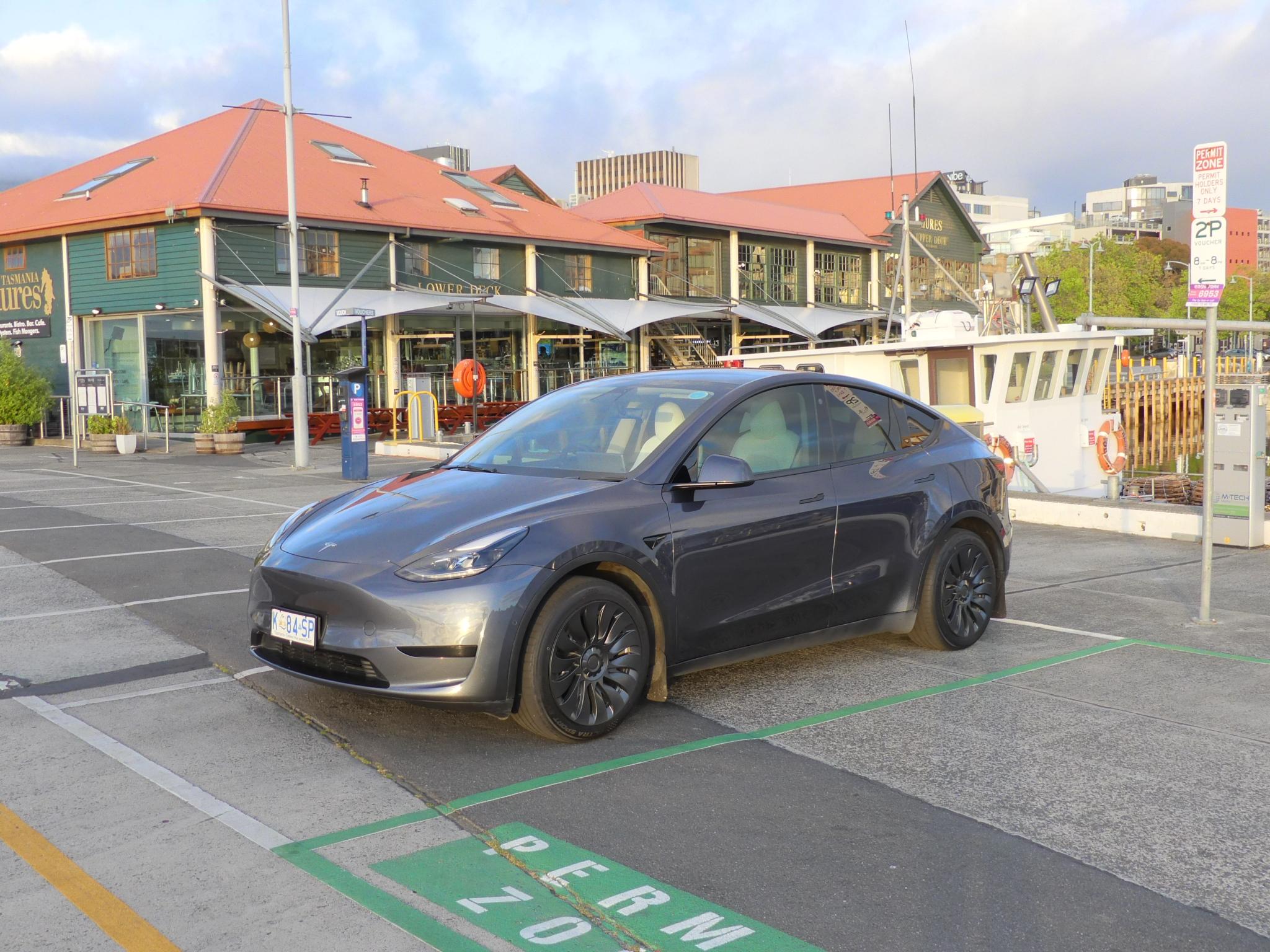 Tesla MODEL Y 2022 in Mornington
