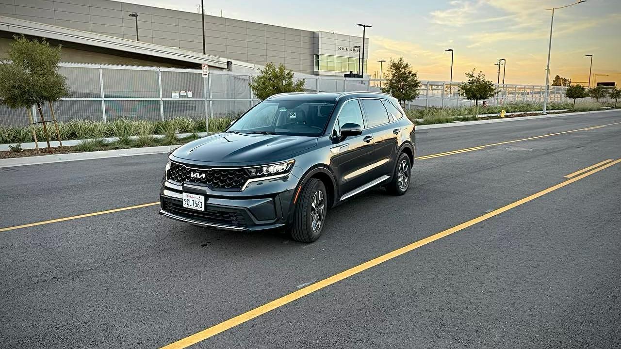 Kia Sorento Hybrid 2022 in Glendale, CA