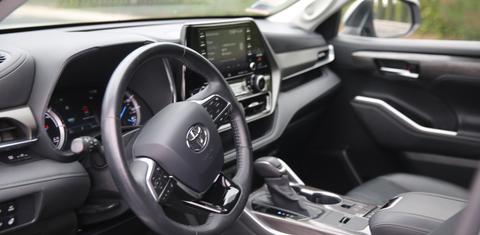 Toyota Highlander Hybrid 2020