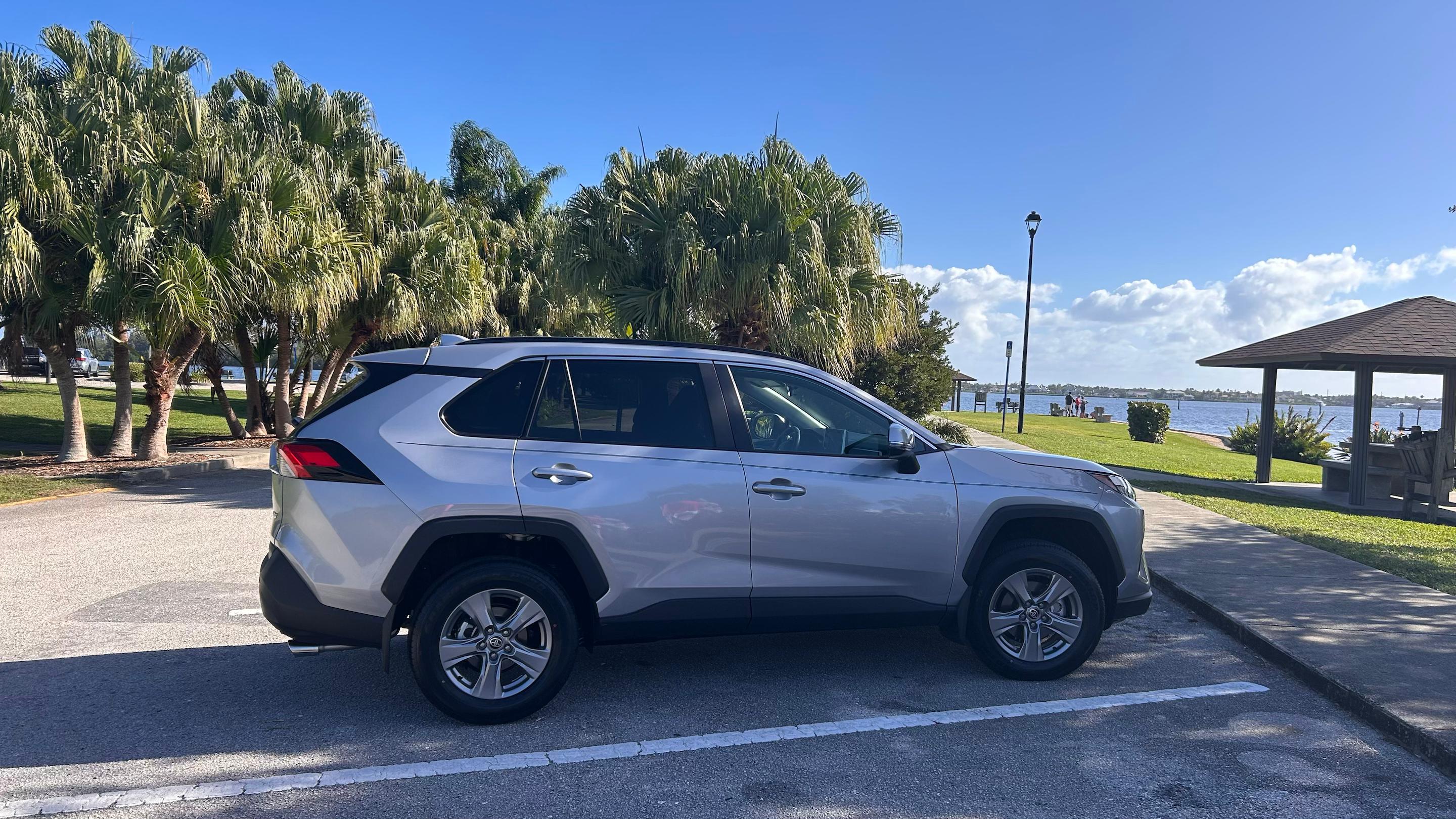 Toyota RAV4 2025 in Vero Beach, FL