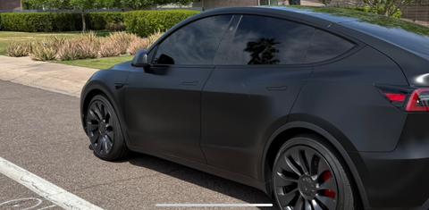 Tesla Model Y 2025
