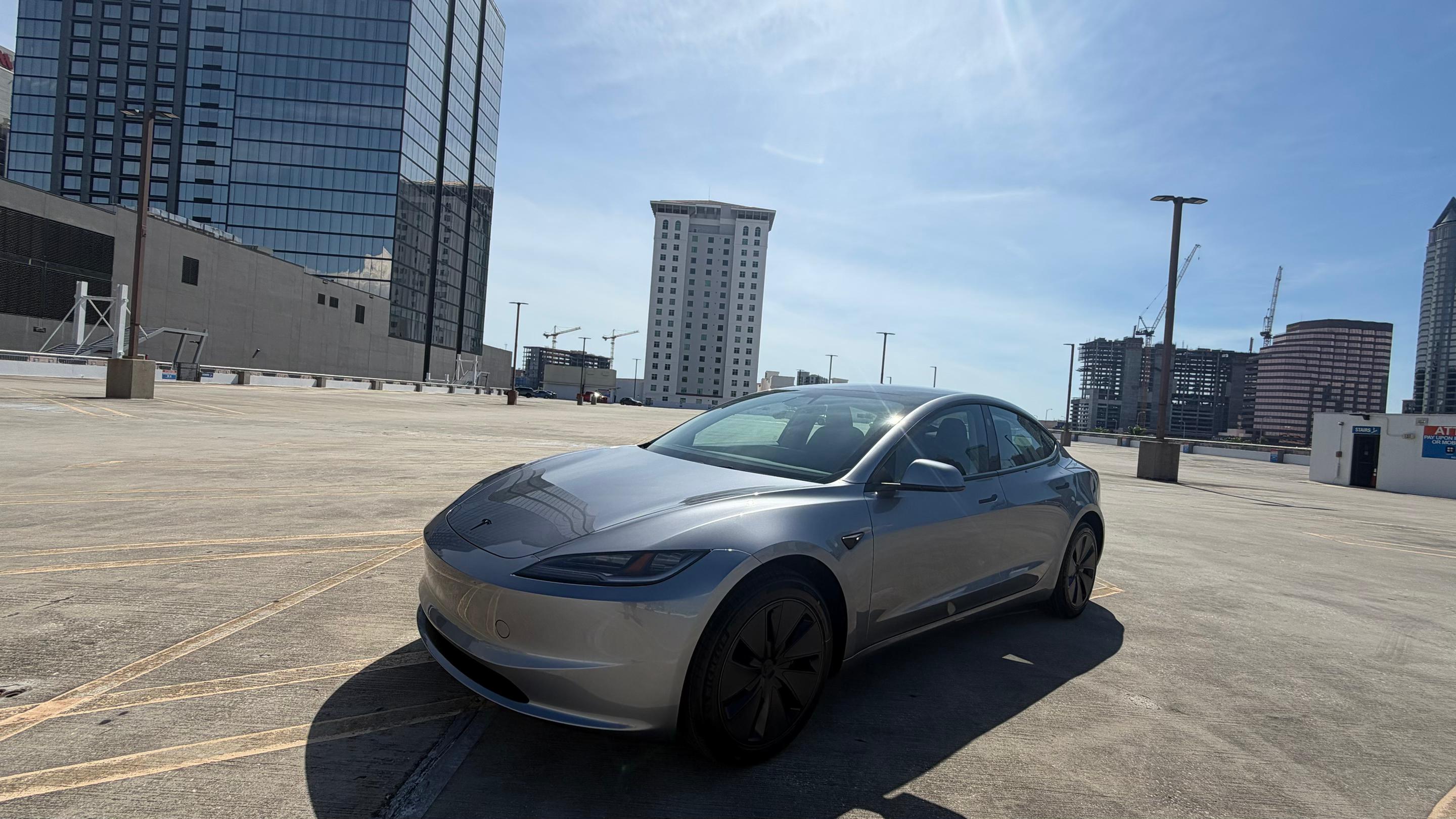 Tesla Model 3 2026 in Tampa, FL