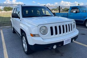 Jeep Patriot car