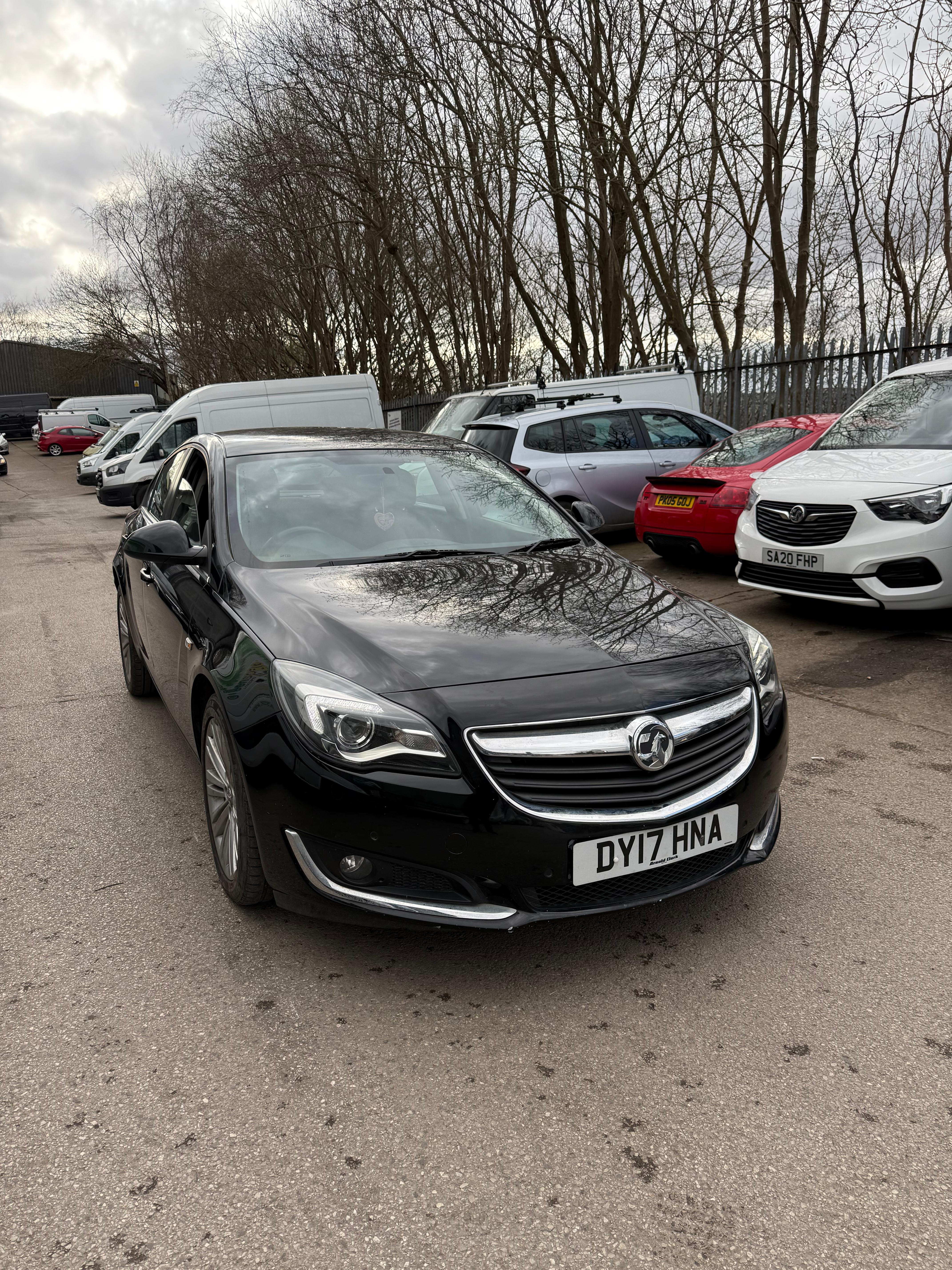 Vauxhall Insignia 2017 in 