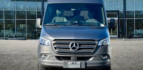 Mercedes-Benz Sprinter 2024