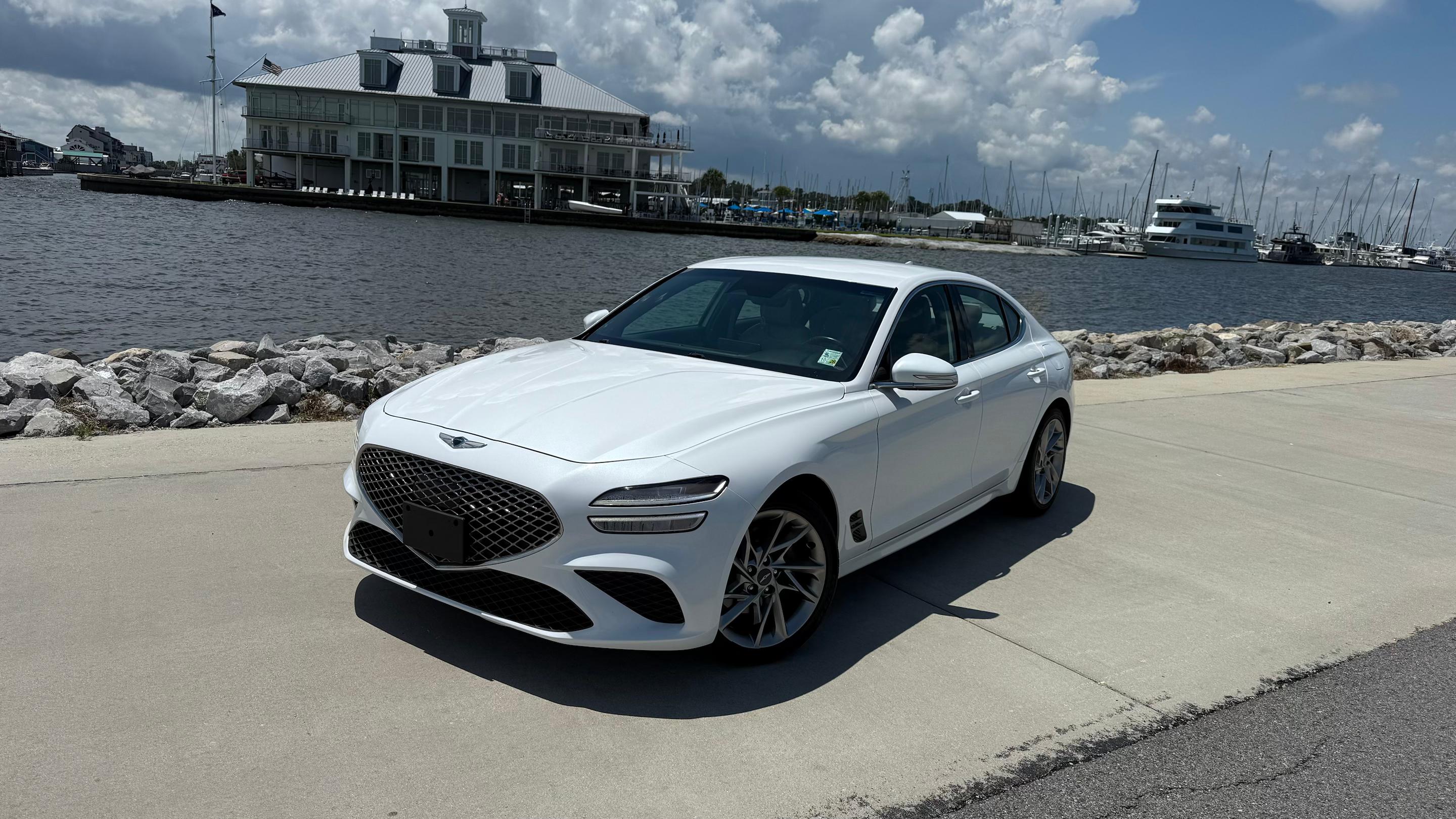 Genesis G70 2022 in 