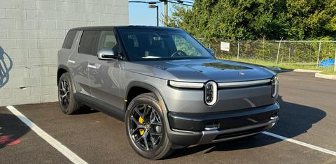 Rivian R2 2027