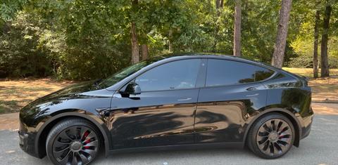 Tesla Model Y 2026
