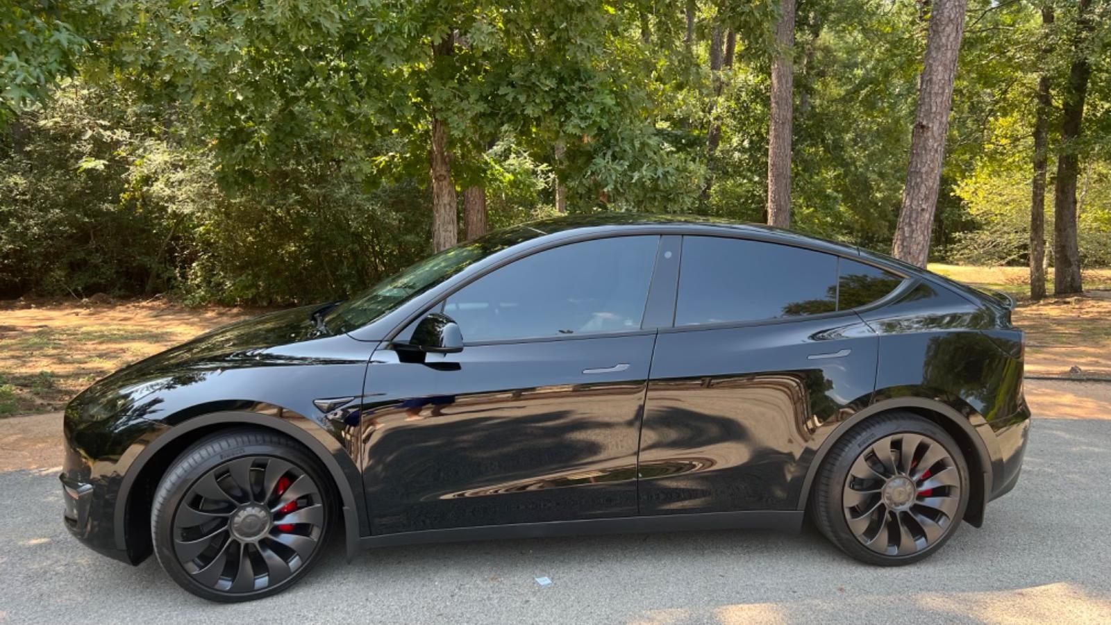 Tesla Model Y 2026 in Suwanee, GA