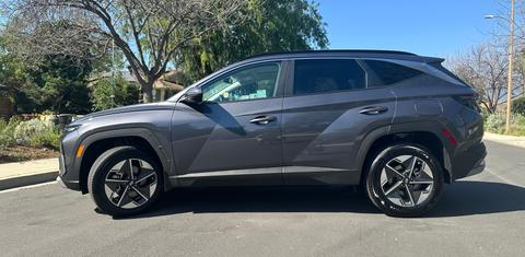 Hyundai Tucson Hybrid 2025