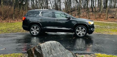 GMC Acadia 2017
