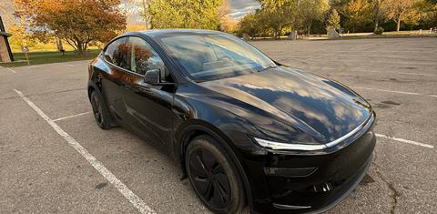 Tesla Model Y 2026