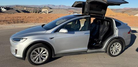Tesla Model X 2017