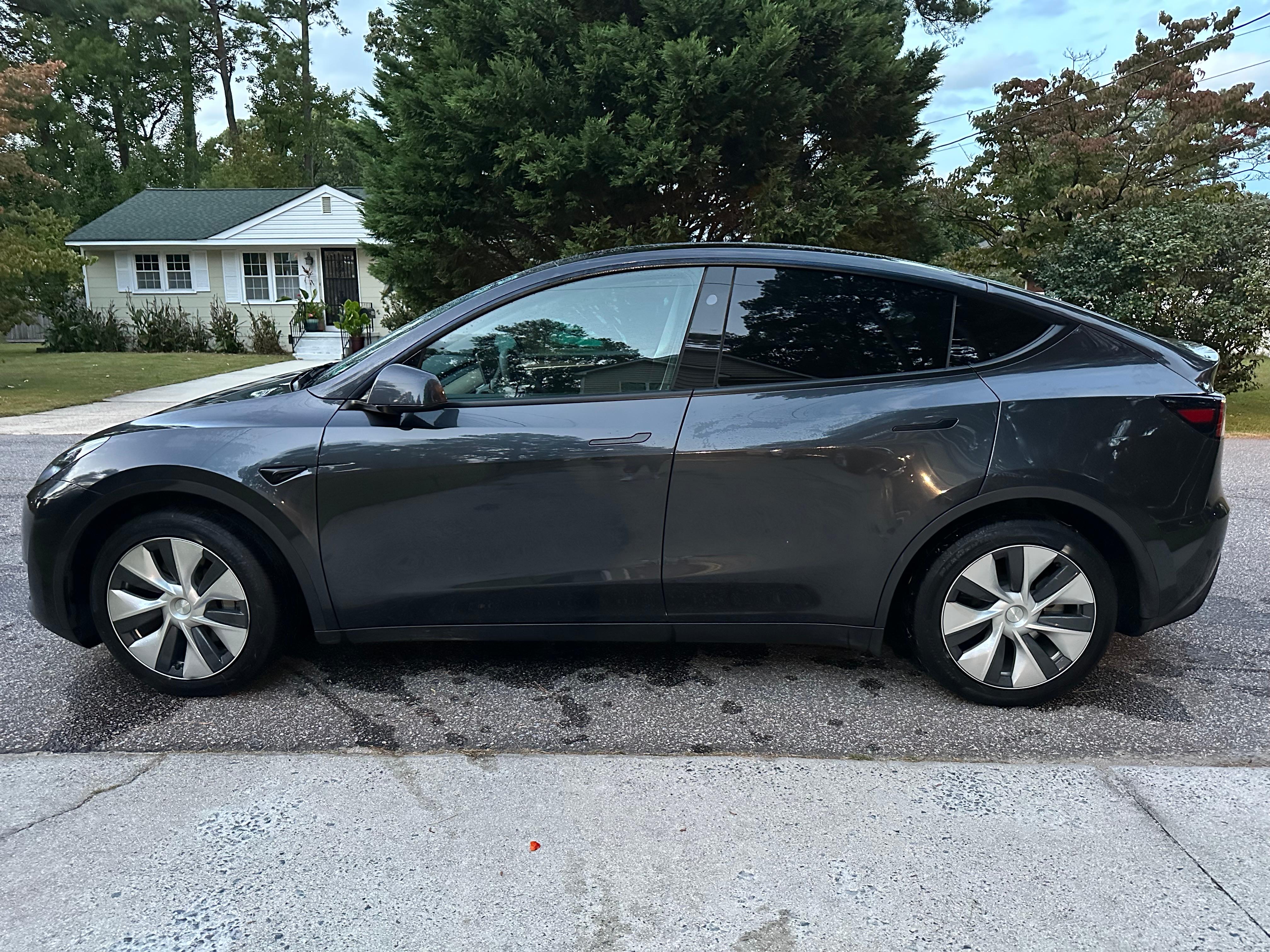 Tesla Model Y 2024 in 
