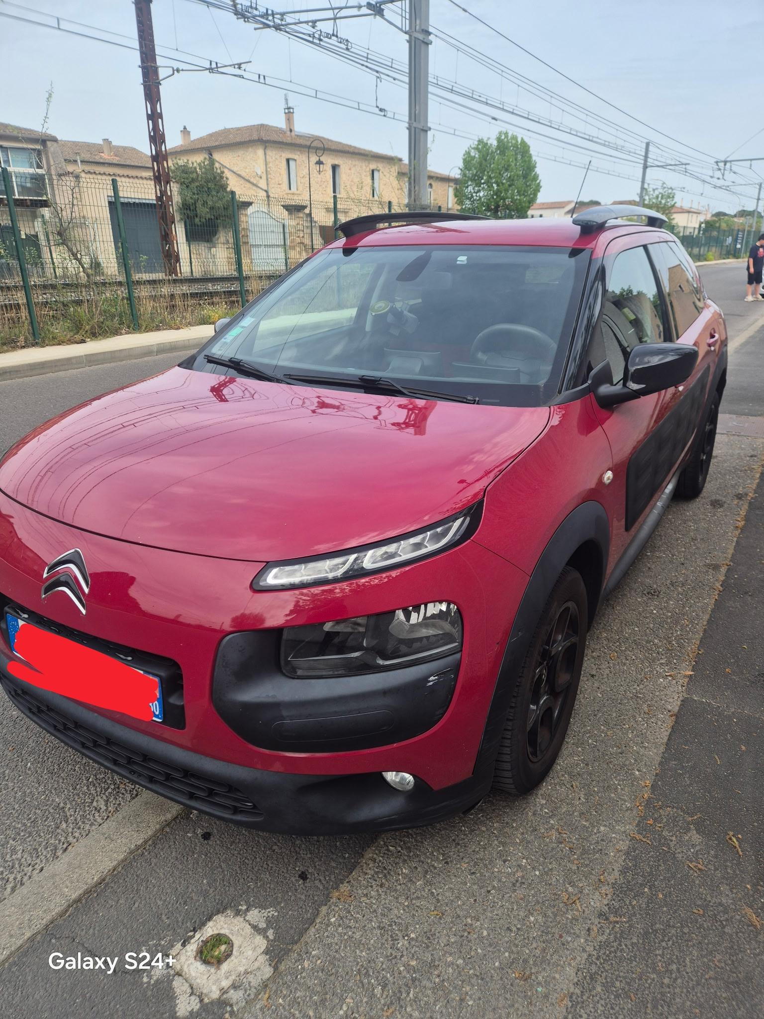Citroen C4 CACTUS 2016 à Vergèze