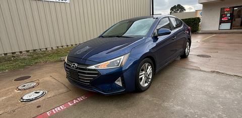 Hyundai Elantra 2019