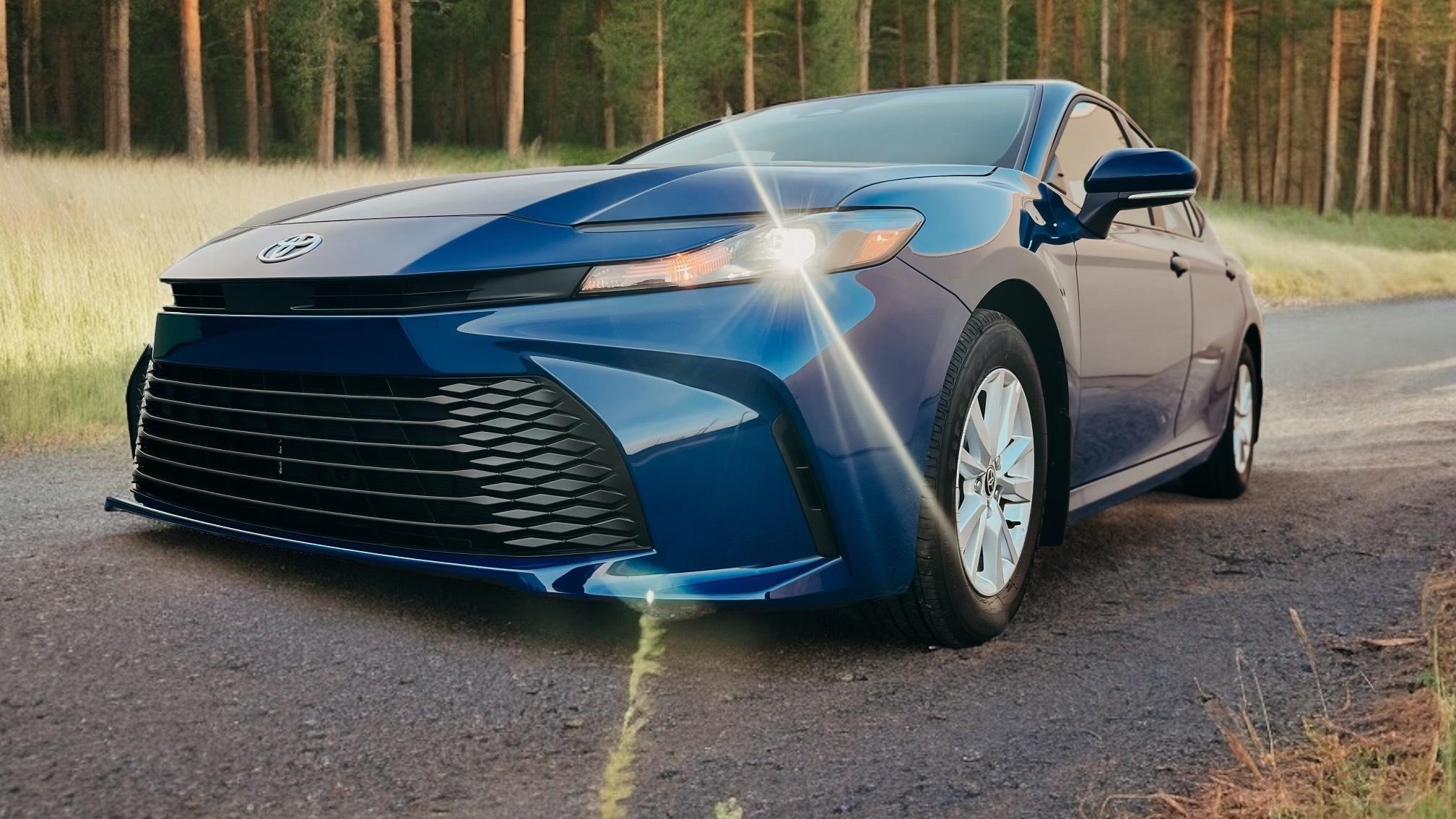 Toyota Camry Hybrid 2025 in Clarksville, TN