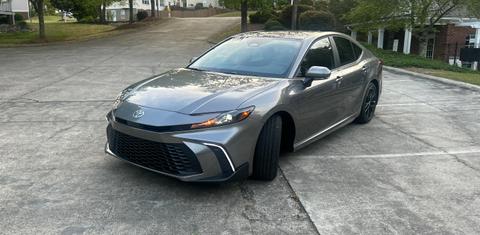 Toyota Camry Hybrid 2025