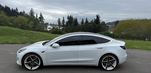 Tesla Model 3 2018