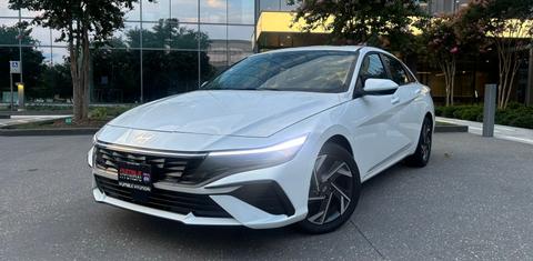 Hyundai Elantra 2025