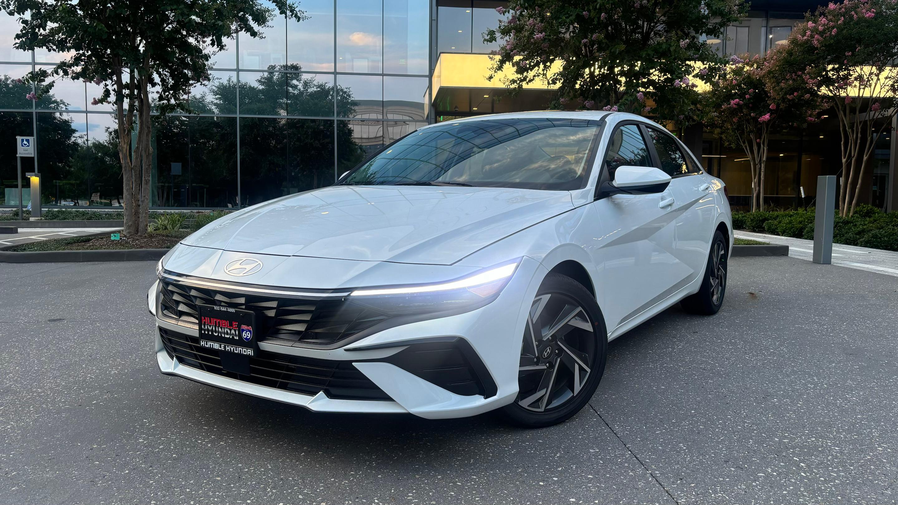 Hyundai Elantra 2025 in Spring, TX