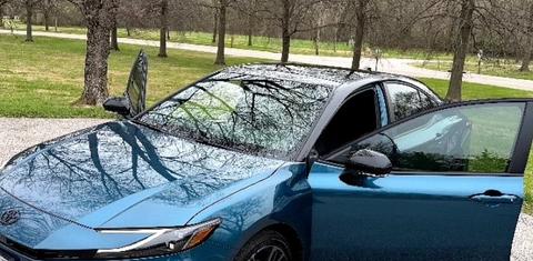 Toyota Camry Hybrid 2026