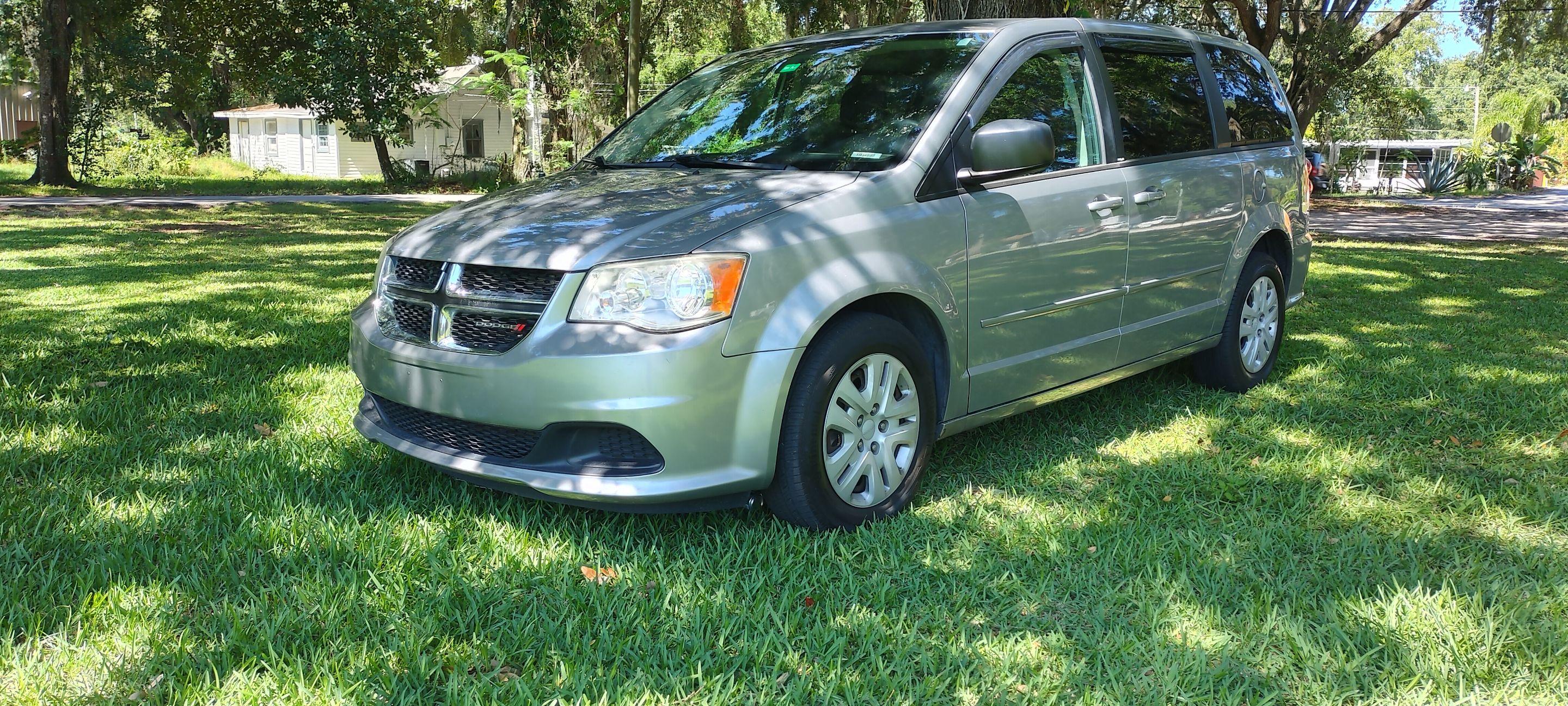 Dodge Grand Caravan 2013 in Kissimmee, FL