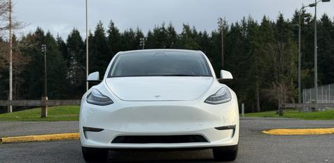 Tesla Model Y 2022