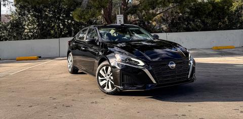 Nissan Altima 2024
