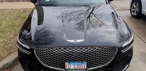 Genesis GV70 2025