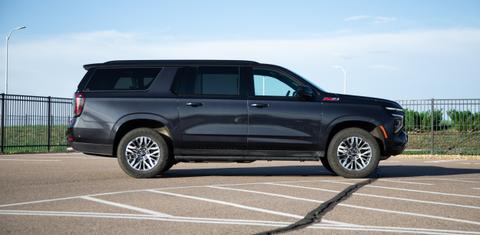Chevrolet Suburban 2026