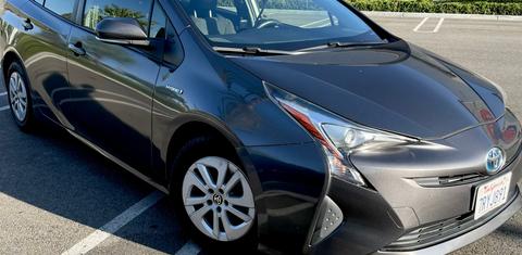 Toyota Prius 2016