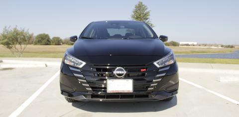 Nissan Versa 2024