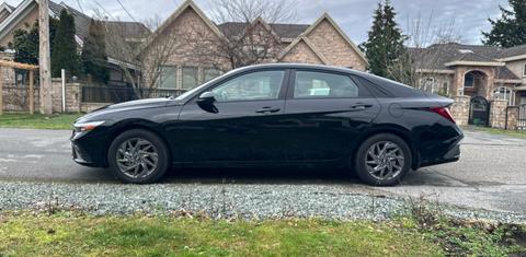 Hyundai Elantra 2024