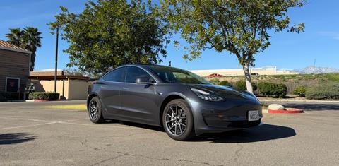 Tesla Model 3 2018