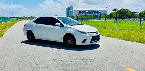 Toyota Corolla 2015