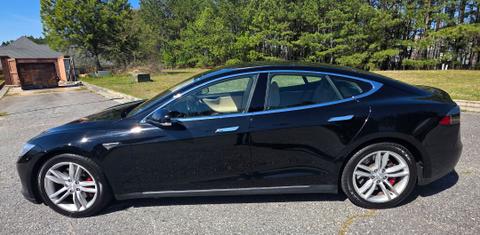 Tesla Model S 2014