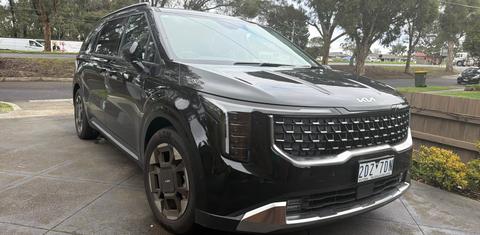Kia CARNIVAL 2025