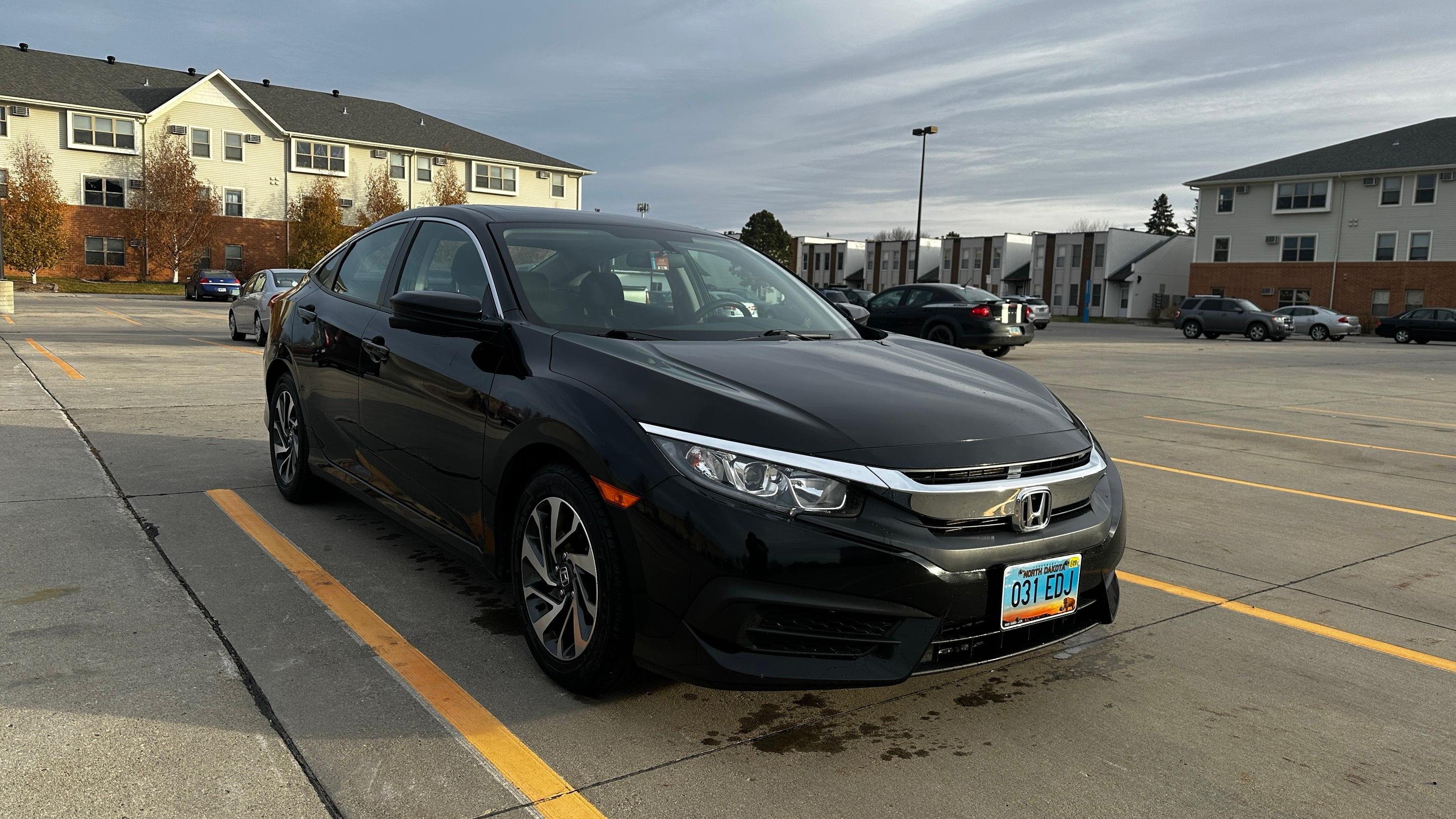 Honda Civic 2016 in Fargo, ND