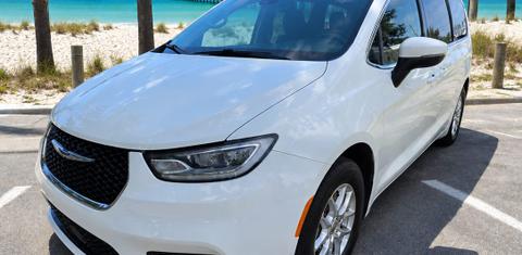 Chrysler Pacifica 2023