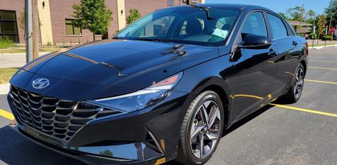 Hyundai Elantra 2022