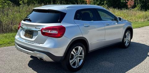Mercedes-Benz GLA-Class 2019